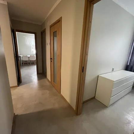 Apartment Emmaste Apartment *