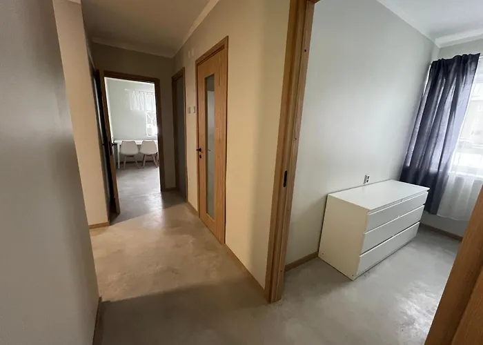 Apartment Emmaste Apartment *